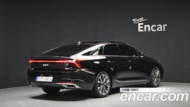 Kia K8 Signature, 2022 2