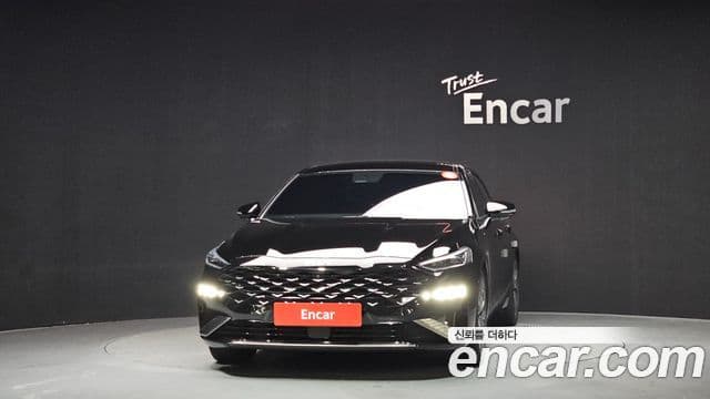 Kia K8 Signature, 2022 3