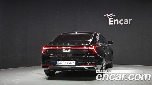 Kia K8 Signature, 2022 4