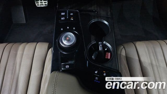 Kia K8 Signature, 2022 9