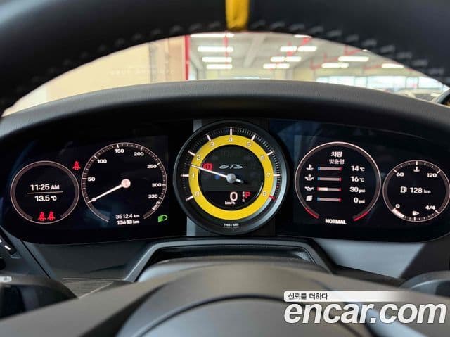 Porsche 911 (992) Carrera GTS, 2022 7