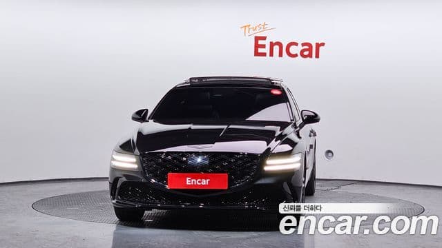 Genesis G80 (RG3) чёрный, 2026 3