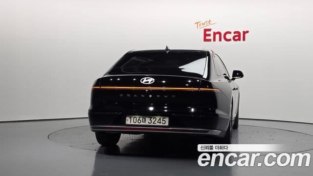 Hyundai Grandeur (GN7) Premium, 2024 4