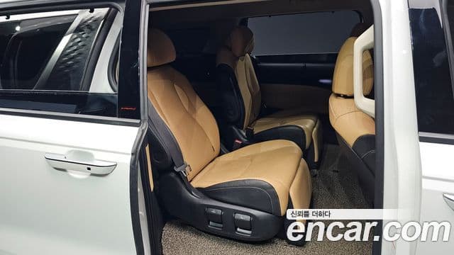 Kia Carnival 4세대 Signature, 2023 11