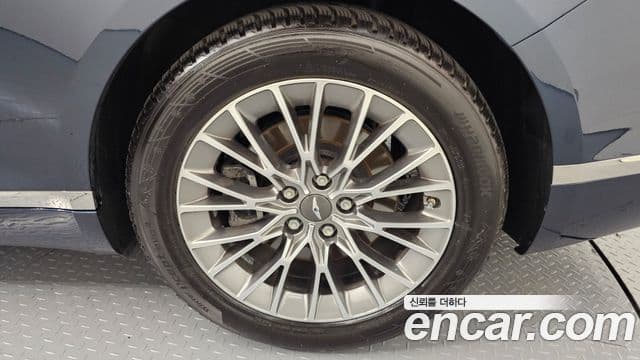 Genesis G80 (RG3) бензин 2.5 турбо 2WD, 2021 все фото