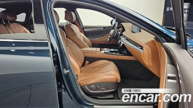 Genesis G80 (RG3) бензин 2.5 турбо 2WD, 2021 10