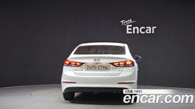 Hyundai Avante AD 1.6 GDI Value Plus, 2018 4