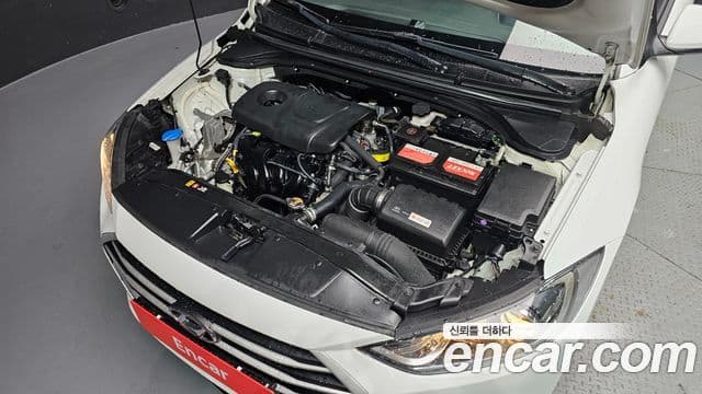 Hyundai Avante AD 1.6 GDI Value Plus, 2018 6