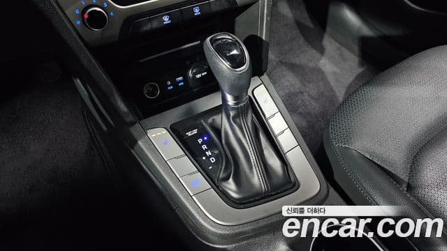 Hyundai Avante AD 1.6 GDI Value Plus, 2018 9