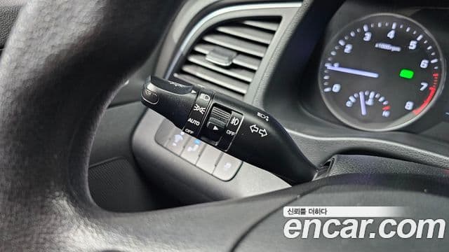 Hyundai Avante AD 1.6 GDI Value Plus, 2018 18