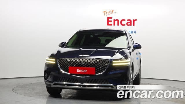 Genesis GV70, 2022 3