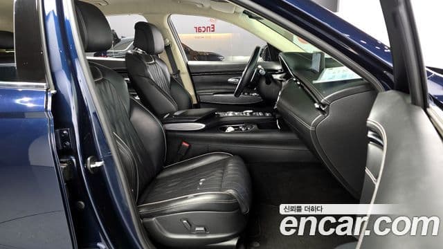 Genesis GV70, 2022 11