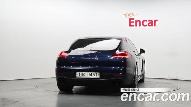 Porsche Panamera 970, 2015 4