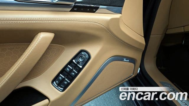 Porsche Panamera 970, 2015 17