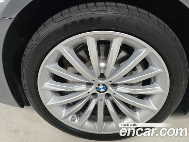 BMW 5시리즈 (G30) Luxury, 2023 все фото