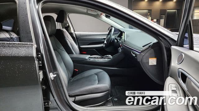 Hyundai Sonata гибрид (DN8) Premium Plus, 2023 10