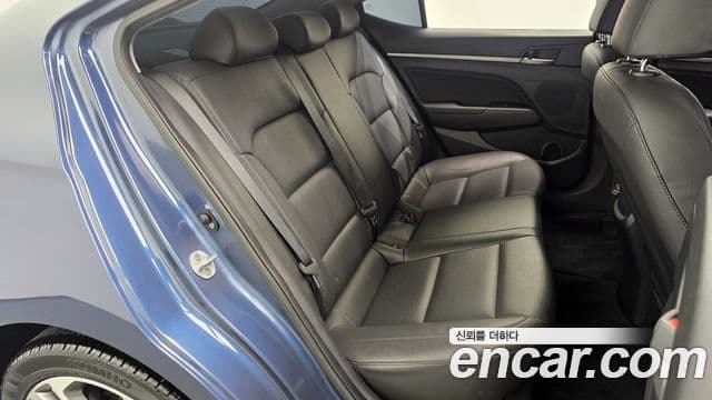 Hyundai Avante AD 1.6 GDI Value Plus, 2018 12