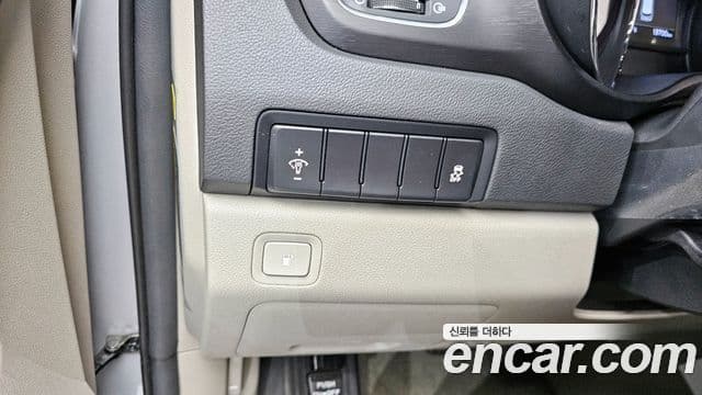 Kia The / новый New Carnival Luxury, 2019 14