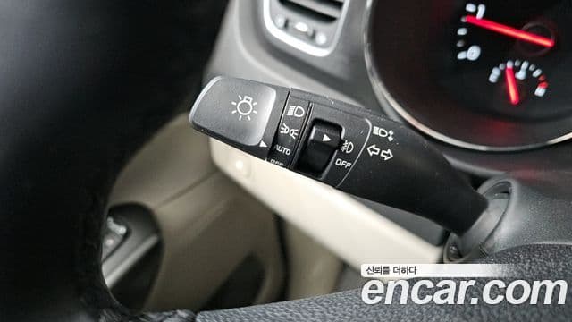 Kia The / новый New Carnival Luxury, 2019 18