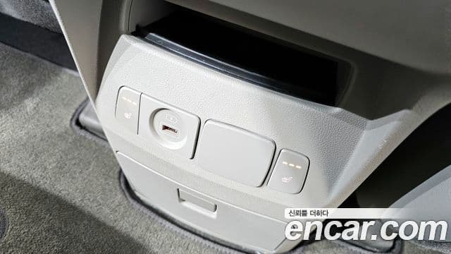 Kia The / новый New Carnival Luxury, 2019 19