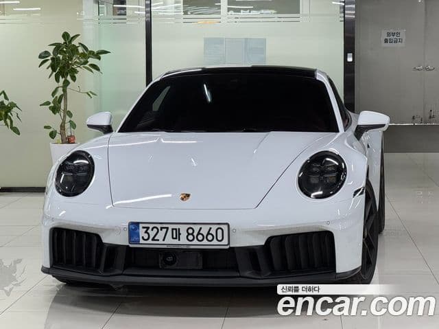 Porsche 911 (992) Carrera 4 GTS, 2026 1