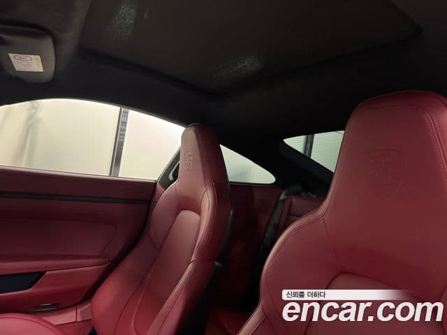 Porsche 911 (992) Carrera 4 GTS, 2026 14