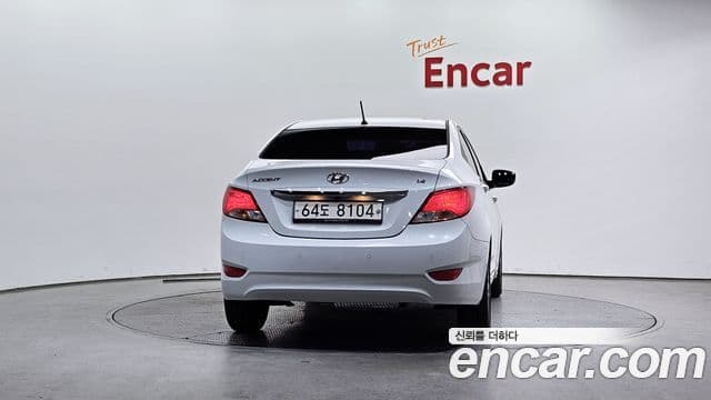 Hyundai Accent(новый кузов / новое поколение) Modern, 2018 4