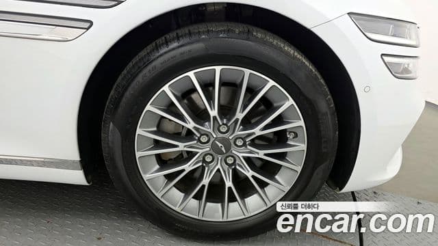 Genesis G80 (RG3) бензин 2.5 турбо AWD, 2024 все фото