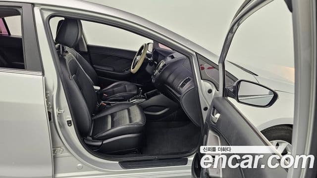 Kia The / новый New K3 Trendy, 2017 10