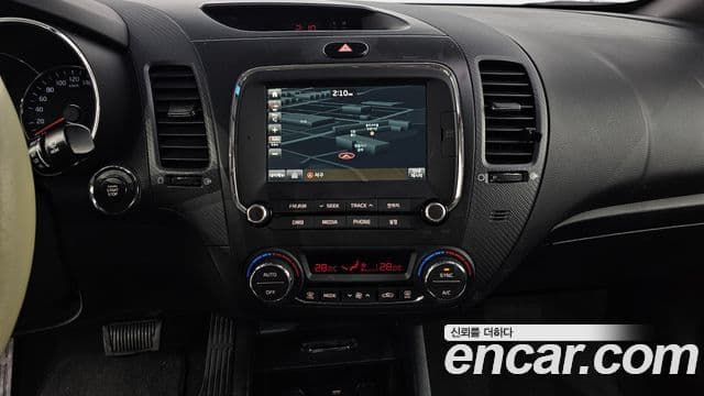 Kia The / новый New K3 Trendy, 2017 16