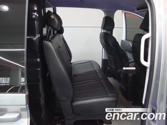 Hyundai Staria Modern, 2023 16