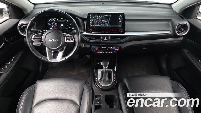 Kia The / новый New K3 2세대 Signature, 2022 7