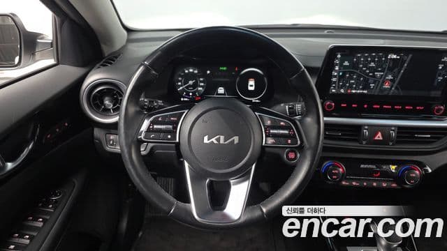 Kia The / новый New K3 2세대 Signature, 2022 13