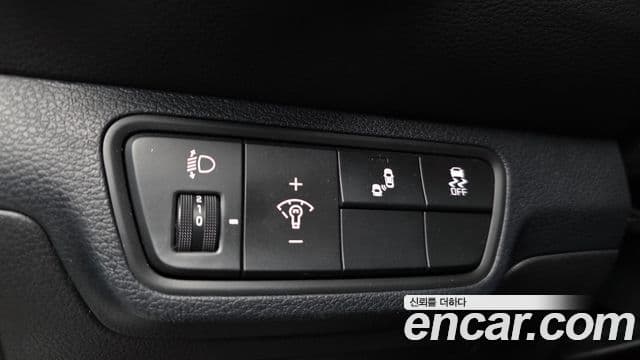 Kia The / новый New K3 2세대 Signature, 2022 14