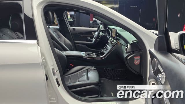 Mercedes-Benz C-класс W205 AMG Line, 2017 11