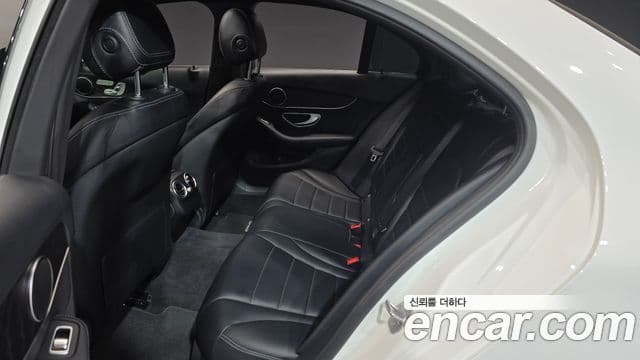 Mercedes-Benz C-класс W205 AMG Line, 2017 12