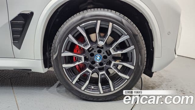 BMW X5 (G05) xDrive 50e M Sport, 2025 все фото