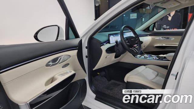 Genesis GV70, 2025 10