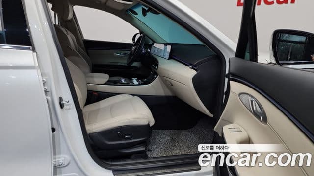 Genesis GV70, 2025 11