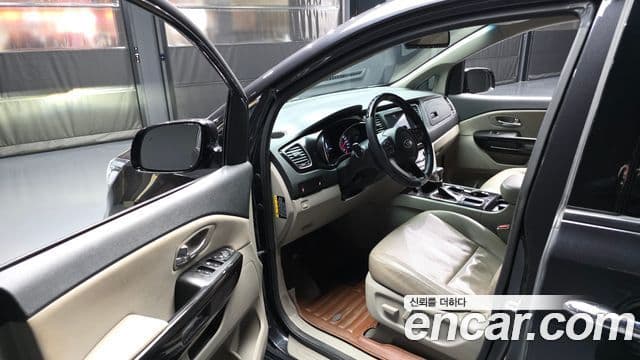 Kia The / новый New Carnival Prestige, 2019 10