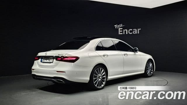 Mercedes-Benz E-класс W213 AMG Line, 2021 2