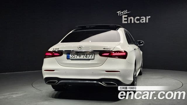 Mercedes-Benz E-класс W213 AMG Line, 2021 4