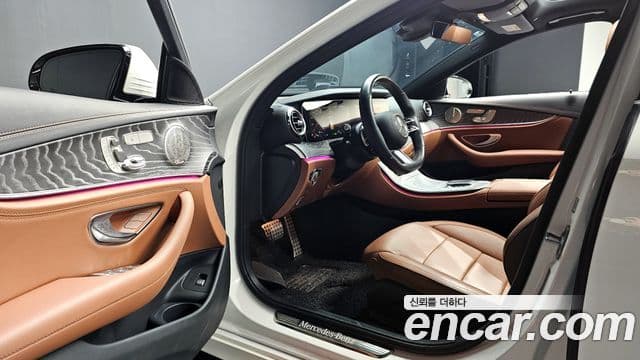 Mercedes-Benz E-класс W213 AMG Line, 2021 12