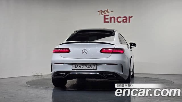 Mercedes-Benz E-класс W213 E220d купе, 2019 4