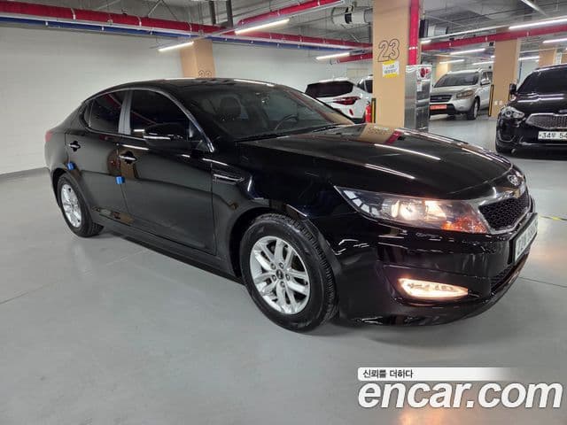 Kia K5 2.0 Deluxe, 2012 1