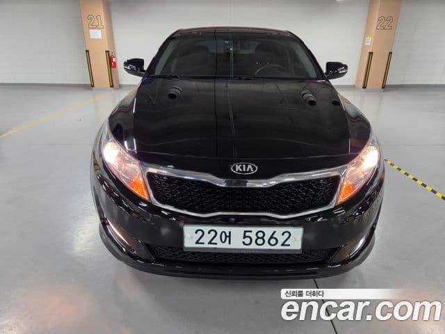 Kia K5 2.0 Deluxe, 2012 3