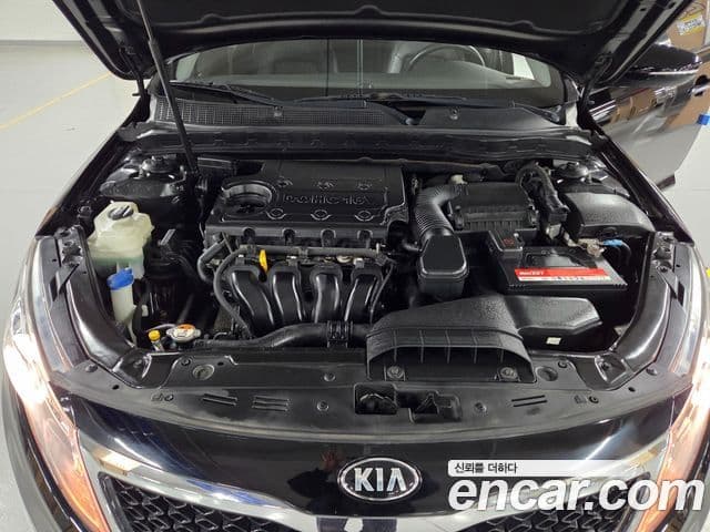 Kia K5 2.0 Deluxe, 2012 6