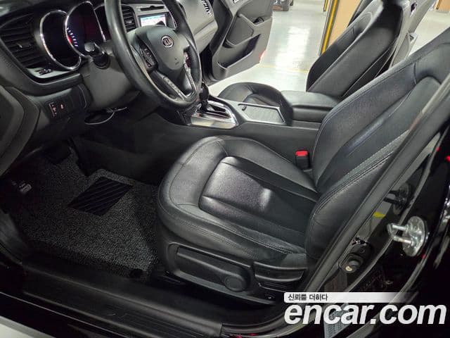 Kia K5 2.0 Deluxe, 2012 10