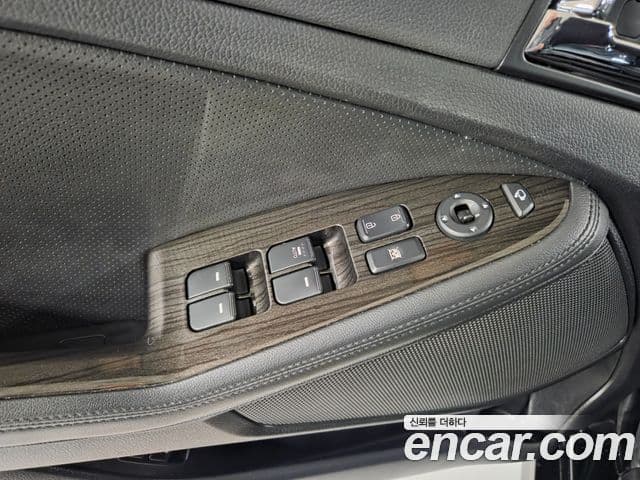 Kia K5 2.0 Deluxe, 2012 17