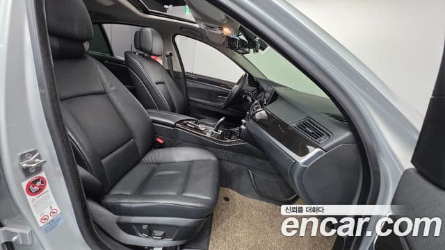 BMW 5시리즈 (F10), 2011 10